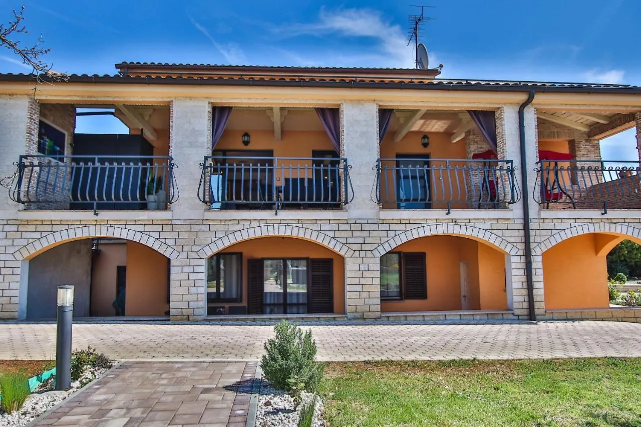 Apartment Tina II Porec